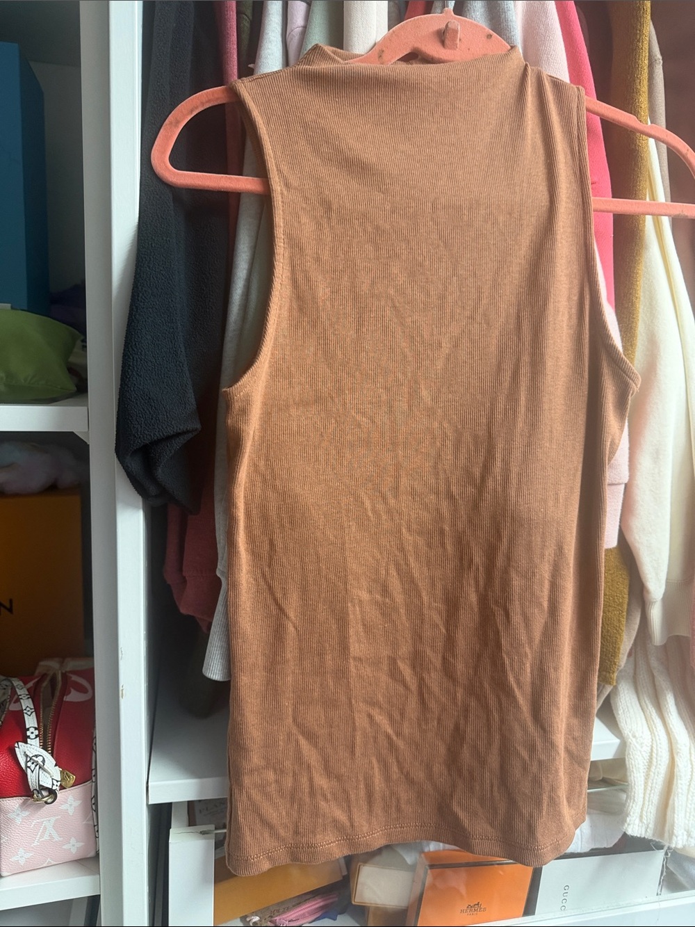 Women's Sleeveless Crewneck Tank Top in Rust Brown